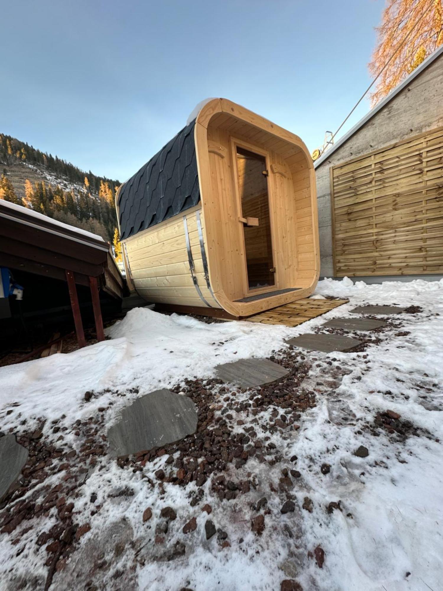 Ski Lodge Pampeago เตเซโร ภายนอก รูปภาพ